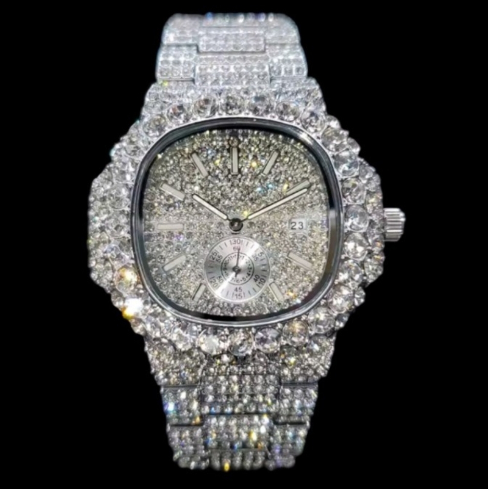 Mens Luxury Full Ice Silverplated Extra Shiny Simulated Diamonds Quartz Watch